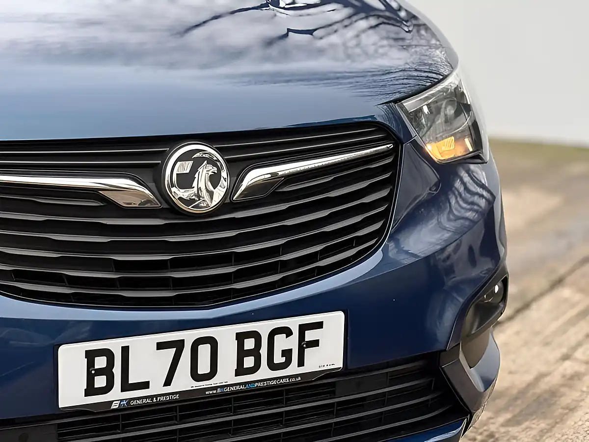 Used 2020 Vauxhall Combo Life Energy Night Blue - Interior and Exterior details 3