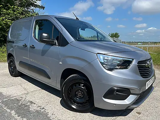 2020 Vauxhall Combo Sportive 1.5 Turbo D