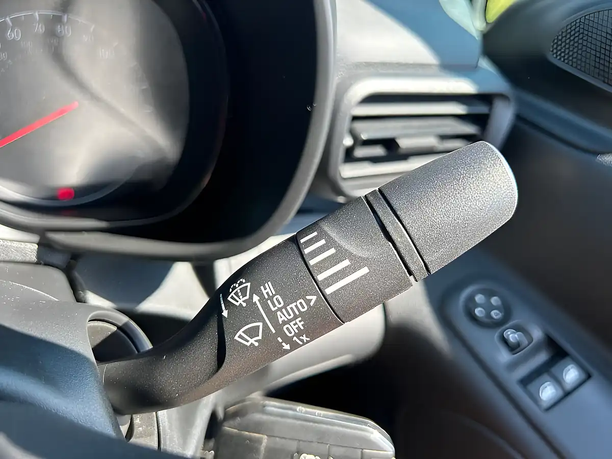 Used 2020 Vauxhall Combo Sportive Grey - Interior and Exterior details 14