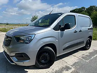 Used 2020 Vauxhall Combo Sportive Grey - Interior and Exterior details 4