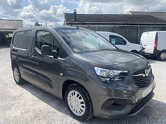 2020 Vauxhall Combo 1.5 Turbo D Sportive
