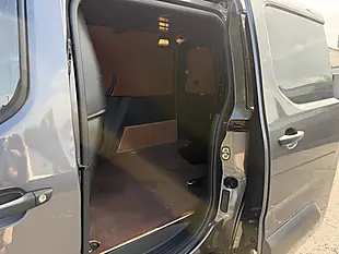 Used 2020 Vauxhall Combo Sportive Grey - Interior and Exterior details 12