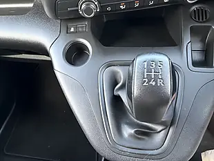 Used 2020 Vauxhall Combo Sportive Grey - Interior and Exterior details 17