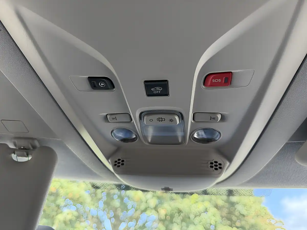 Used 2020 Vauxhall Combo Sportive Grey - Interior and Exterior details 20
