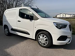 Used 2020 Vauxhall Combo Sportive L1 H1 White - Interior and Exterior details 5