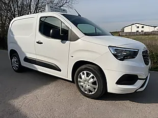 Used 2020 Vauxhall Combo Sportive L1 H1 White - Interior and Exterior details 6
