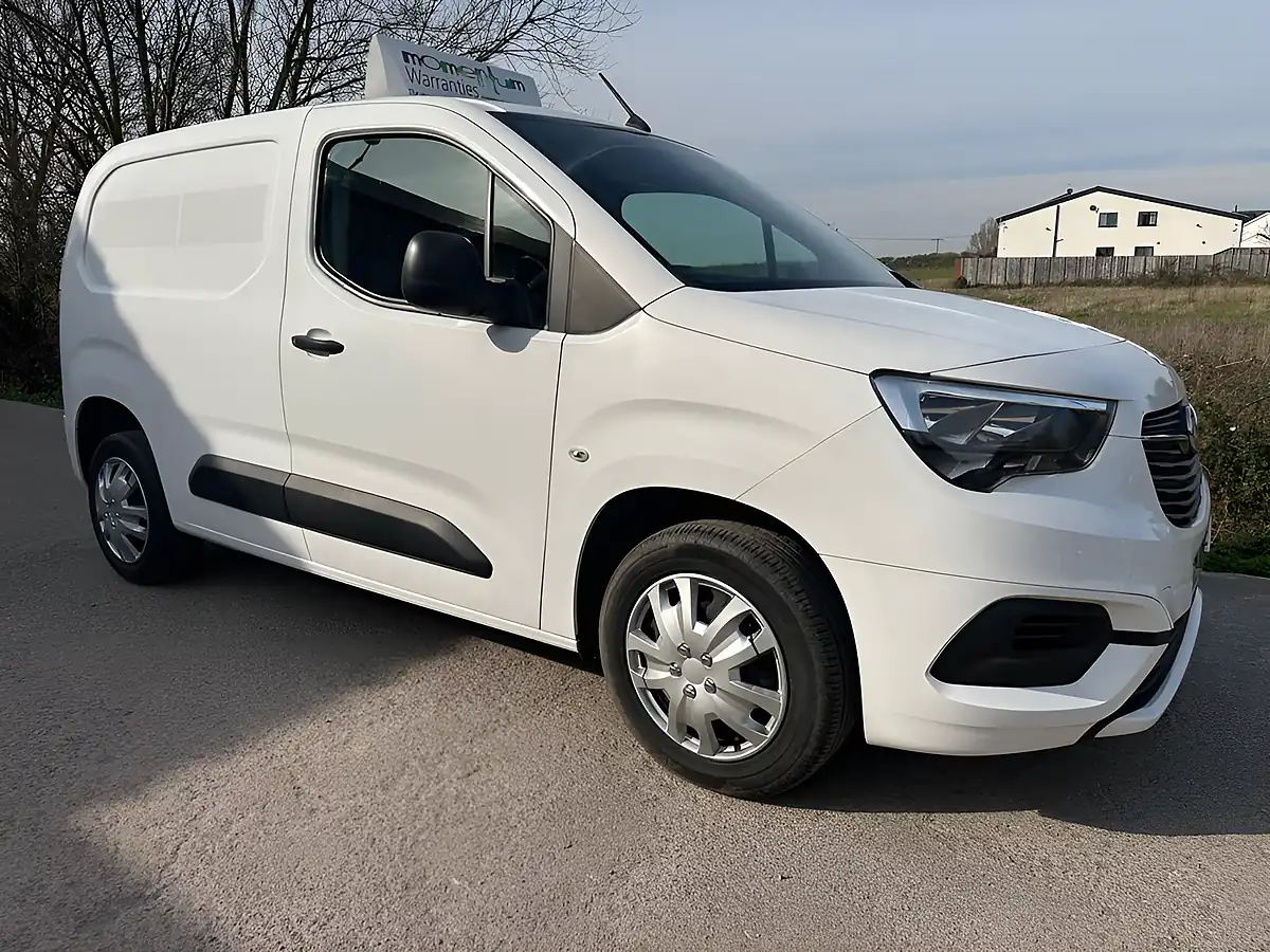 Used 2020 Vauxhall Combo Sportive L1 H1 White - Interior and Exterior details 6