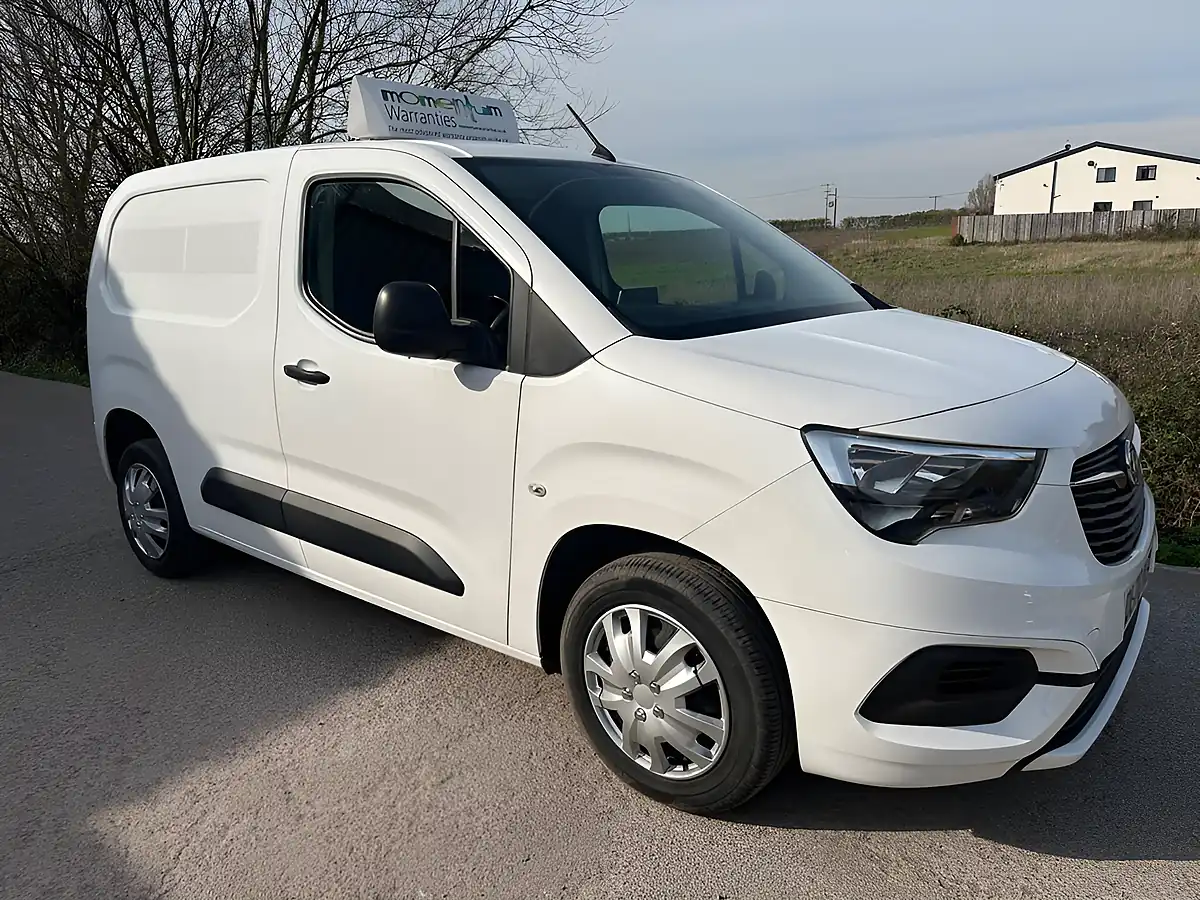 Used 2020 Vauxhall Combo Sportive L1 H1 White - Interior and Exterior details 8