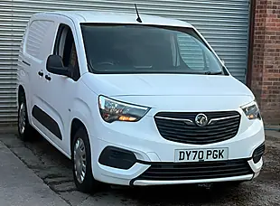 Used 2020 Vauxhall Combo Sportive L2 H1 White - Interior and Exterior details 16