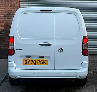 Used 2020 Vauxhall Combo Sportive L2 H1 White - Interior and Exterior details 19