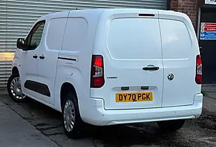 Used 2020 Vauxhall Combo Sportive L2 H1 White - Interior and Exterior details 5