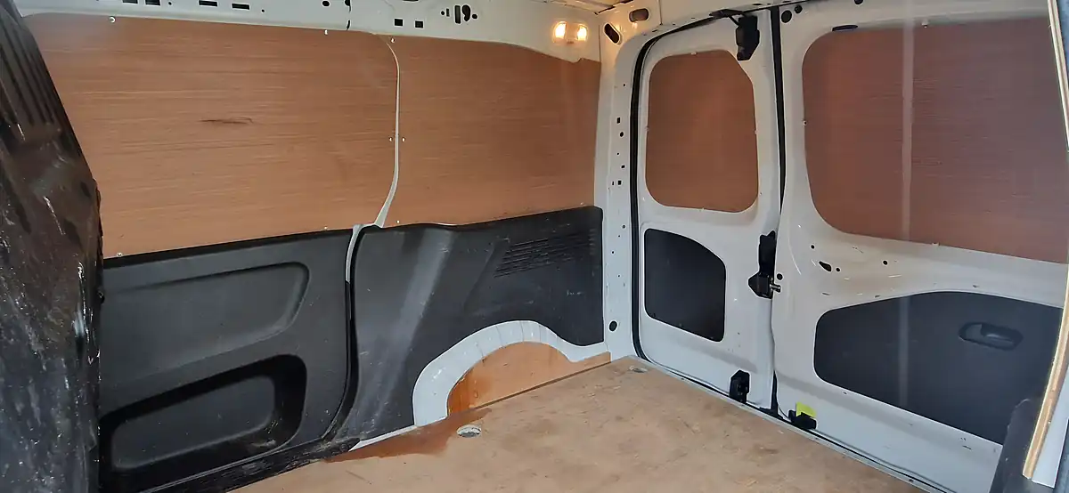 Used 2020 Vauxhall Combo Sportive S/S White - Interior and Exterior details 15