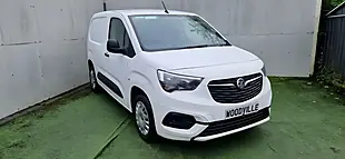 Used 2020 Vauxhall Combo Sportive S/S White - Interior and Exterior details 3