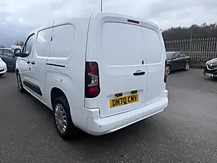 Used 2020 Vauxhall Combo Sportive White - Interior and Exterior details 11