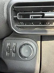 Used 2020 Vauxhall Combo Sportive White - Interior and Exterior details 18