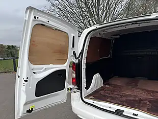 Used 2020 Vauxhall Combo Sportive White - Interior and Exterior details 10