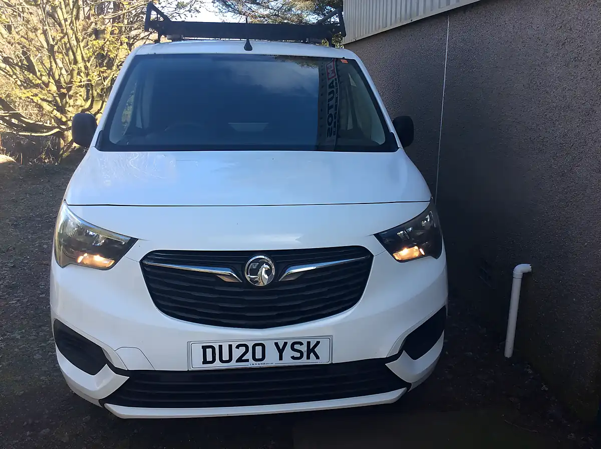 Used 2020 Vauxhall Combo Sportive White - Interior and Exterior details 8