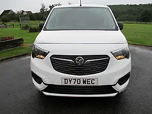 Used 2020 Vauxhall Combo Sportive White - Interior and Exterior details 2