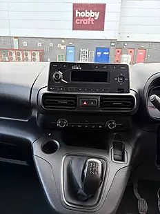 Used 2020 Vauxhall Combo Sportive White - Interior and Exterior details 11