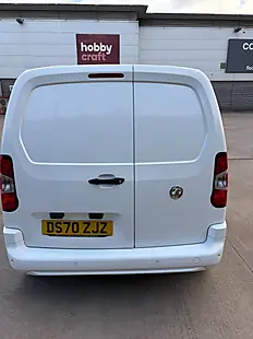 Used 2020 Vauxhall Combo Sportive White - Interior and Exterior details 4