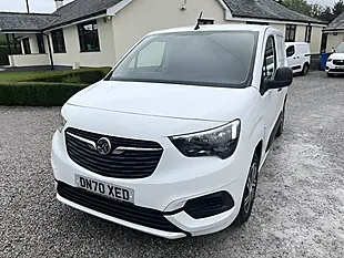 Used 2020 Vauxhall Combo Sportive White - Interior and Exterior details 5