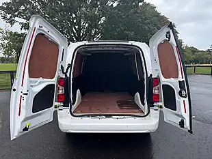 Used 2020 Vauxhall Combo Sportive White - Interior and Exterior details 11