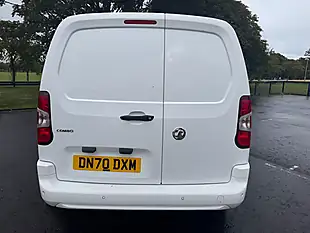 Used 2020 Vauxhall Combo Sportive White - Interior and Exterior details 6