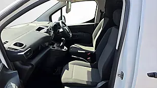 Used 2020 Vauxhall Combo Sportive White - Interior and Exterior details 14