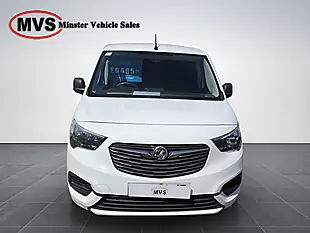 Used 2020 Vauxhall Combo Sportive White - Interior and Exterior details 7