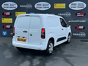 Used 2020 Vauxhall Combo Sportive White - Interior and Exterior details 6