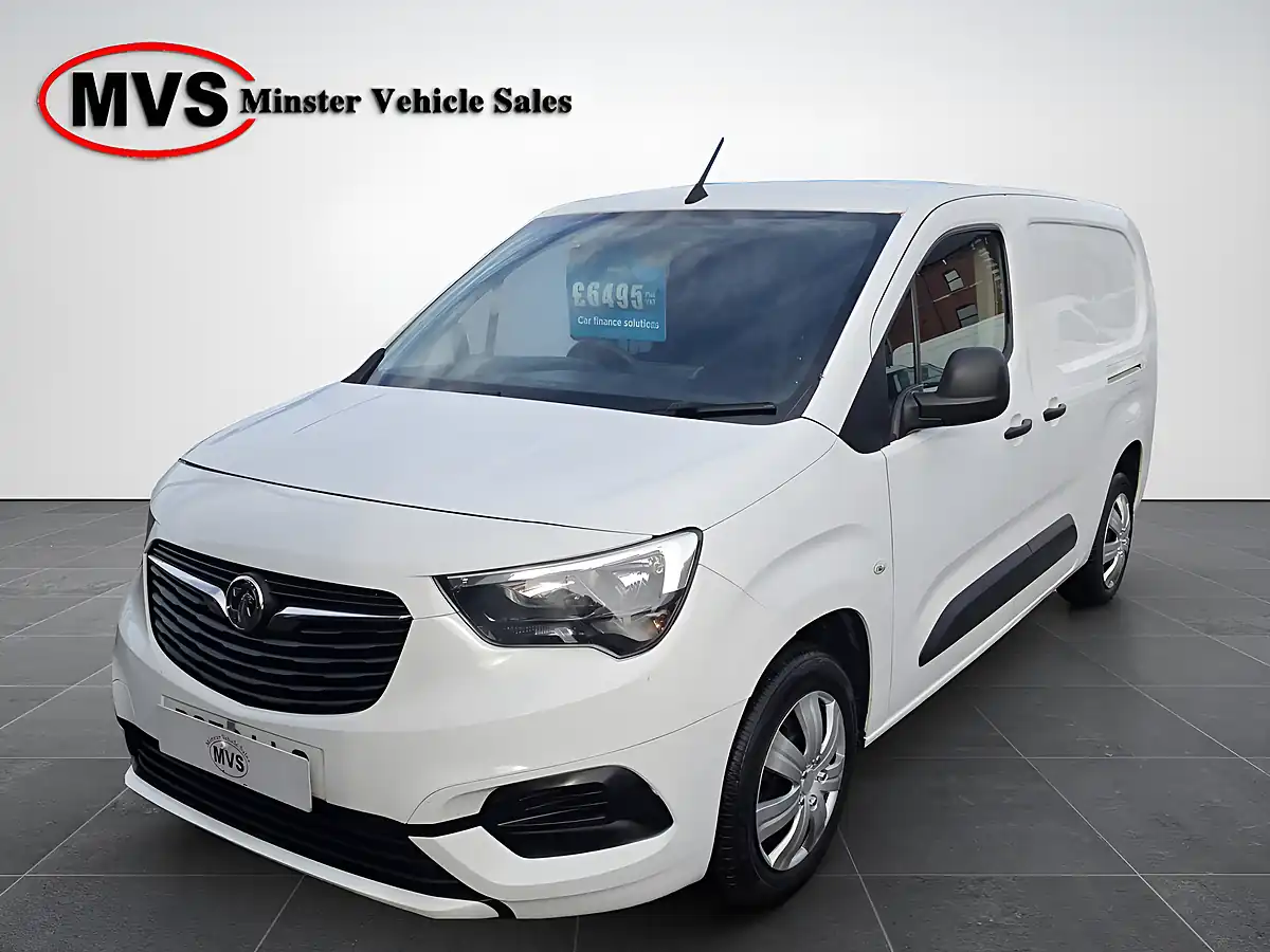 Used 2020 Vauxhall Combo Sportive White - Interior and Exterior details 2