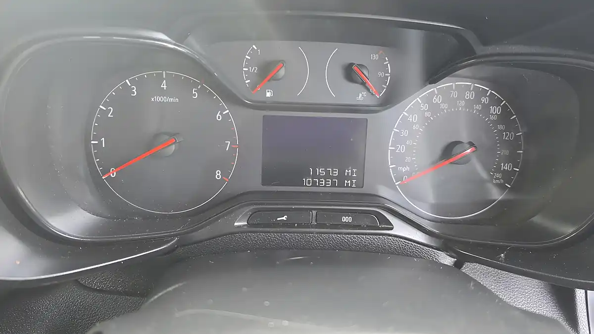 Used 2020 Vauxhall Combo Sportive White - Interior and Exterior details 20