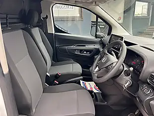 Used 2020 Vauxhall Combo Sportive White - Interior and Exterior details 14