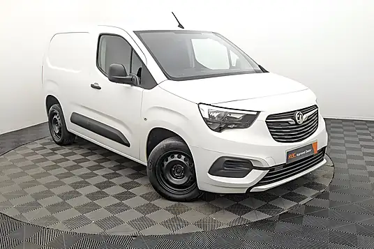 2020 Vauxhall Combo Sportive 1.6 Turbo D