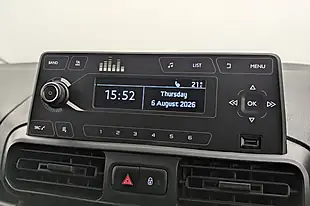 Used 2020 Vauxhall Combo Sportive White Jade - Interior and Exterior details 15