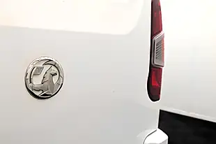 Used 2020 Vauxhall Combo Sportive White Jade - Interior and Exterior details 18