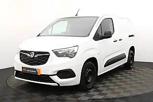 Used 2020 Vauxhall Combo Sportive White Jade - Interior and Exterior details 4