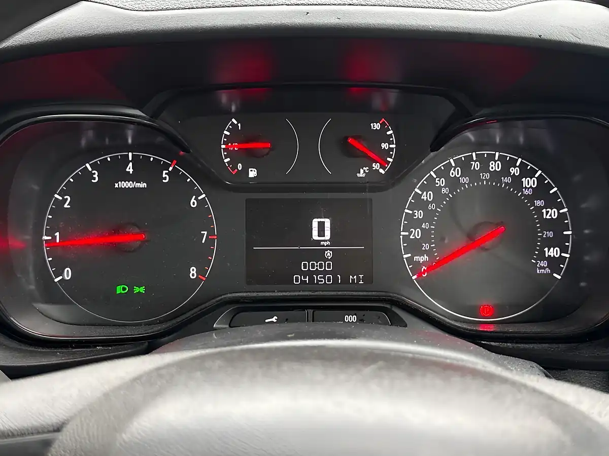 Used 2020 Vauxhall Combo Sportive White Jade - Interior and Exterior details 14