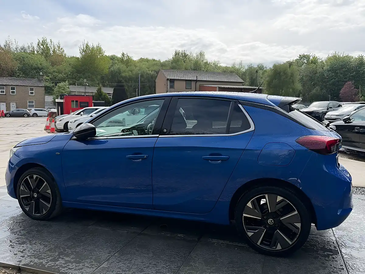 Used 2020 Vauxhall Corsa Electric Elite Nav Blue - Interior and Exterior details 9