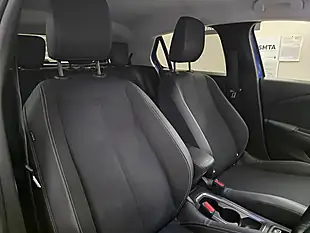 Used 2020 Vauxhall Corsa Electric Elite Nav Blue - Interior and Exterior details 17