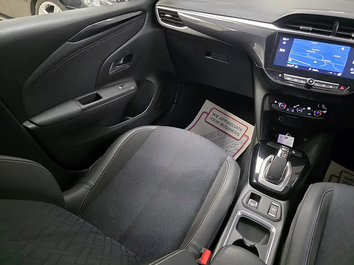 Used 2020 Vauxhall Corsa Electric Elite Nav Blue - Interior and Exterior details 8