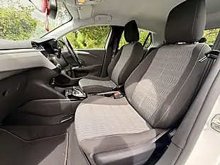 Used 2020 Vauxhall Corsa Electric Se Nav White - Interior and Exterior details 10
