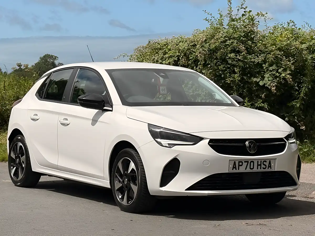 Used 2020 Vauxhall Corsa Electric Se Nav White - Interior and Exterior details 2