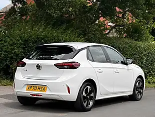 Used 2020 Vauxhall Corsa Electric Se Nav White - Interior and Exterior details 9