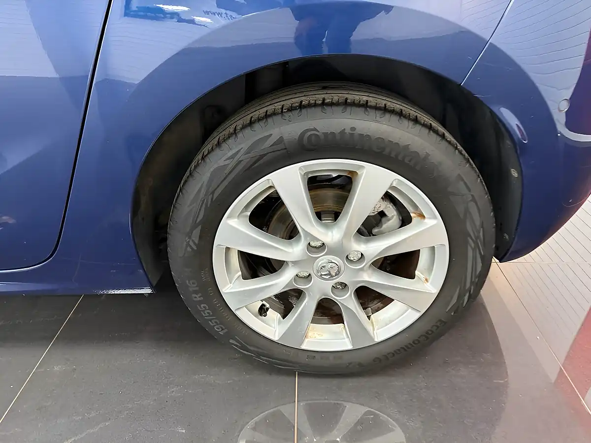 Used 2020 Vauxhall Corsa Elite Nav Blue - Interior and Exterior details 12