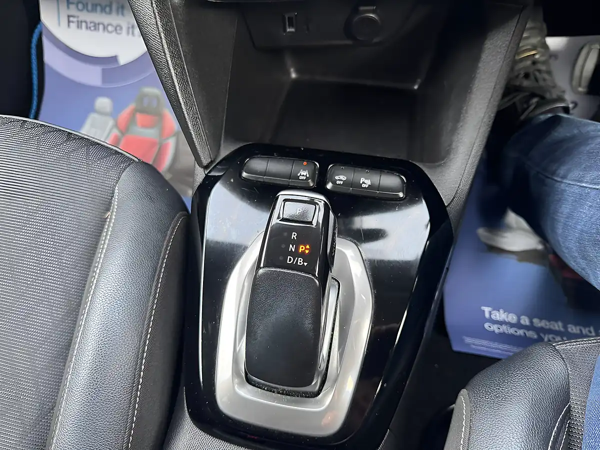 Used 2020 Vauxhall Corsa Elite Nav Blue - Interior and Exterior details 8