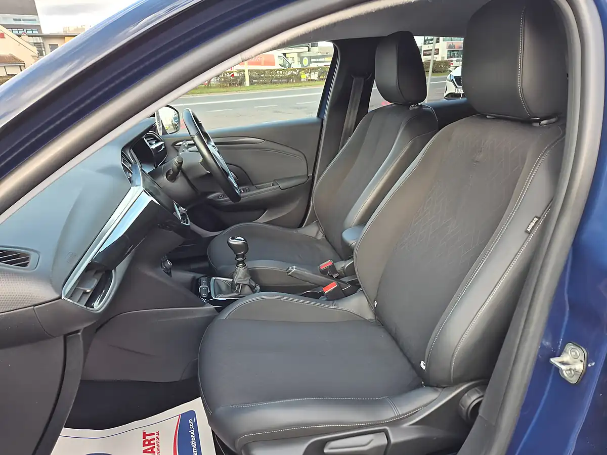Used 2020 Vauxhall Corsa Elite Nav Blue - Interior and Exterior details 17