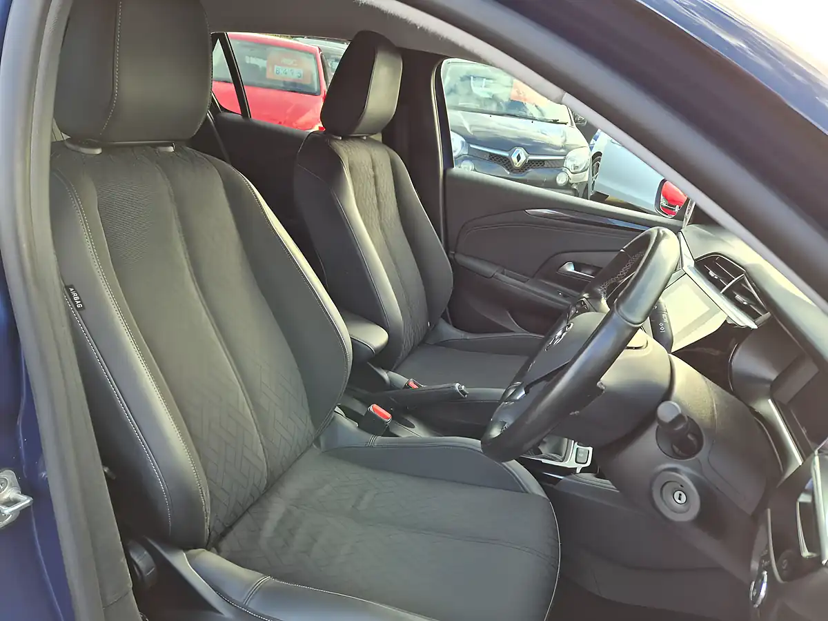 Used 2020 Vauxhall Corsa Elite Nav Blue - Interior and Exterior details 7