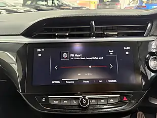 Used 2020 Vauxhall Corsa Elite Nav Premium White - Interior and Exterior details 17