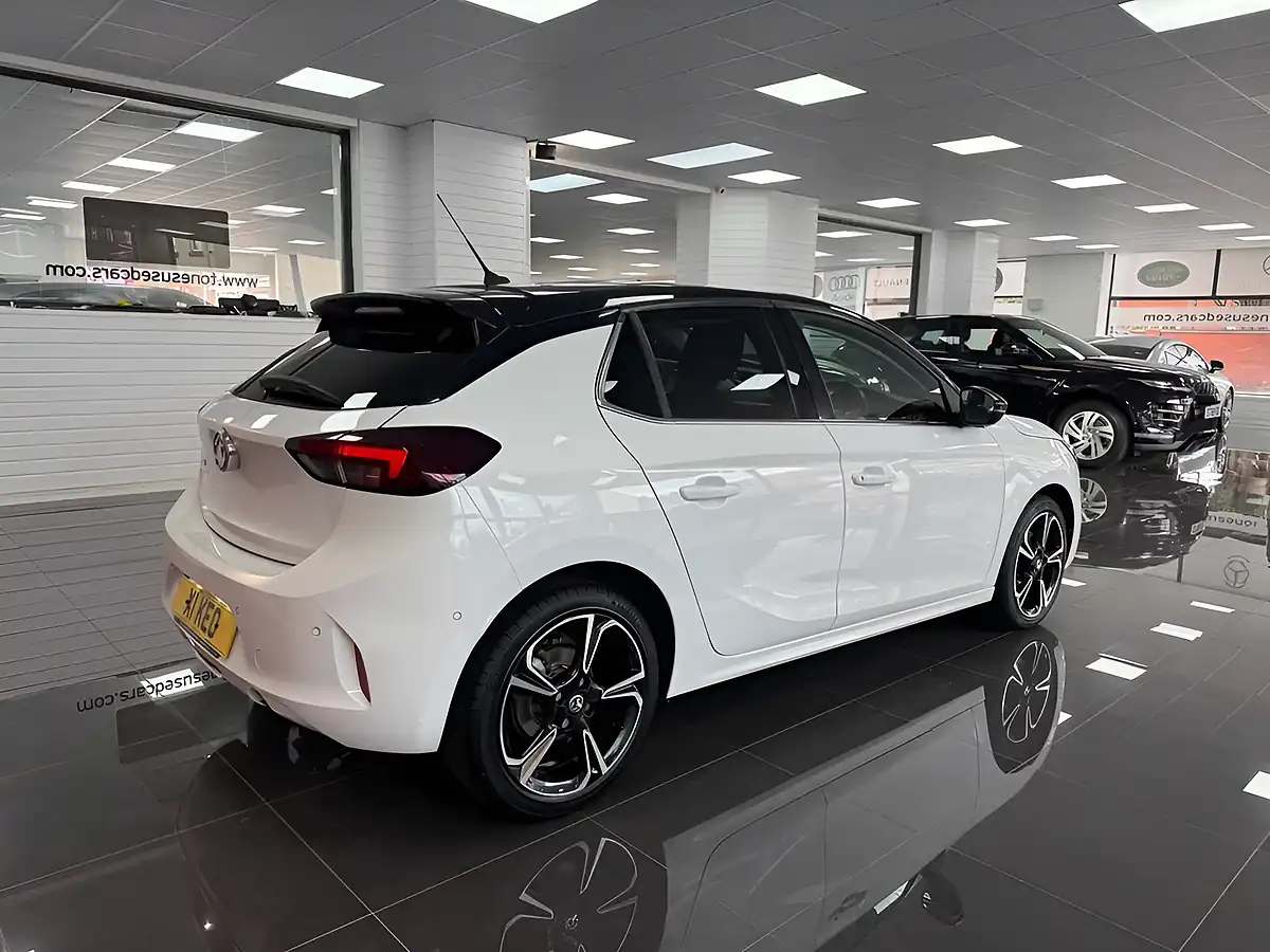 Used 2020 Vauxhall Corsa Elite Nav Premium White - Interior and Exterior details 2